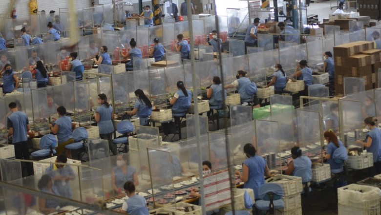 Footwear sector modifies reality in Brazilian cities